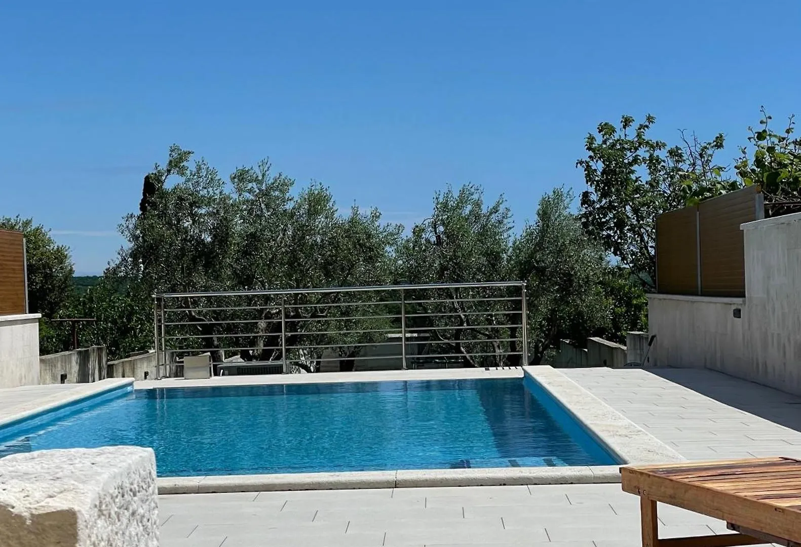 Villa Genesis - Stadtvilla Marcana Istrien - Mit Privatem, Beheizbaren Infinity Pool Und Olivengarten Holiday home